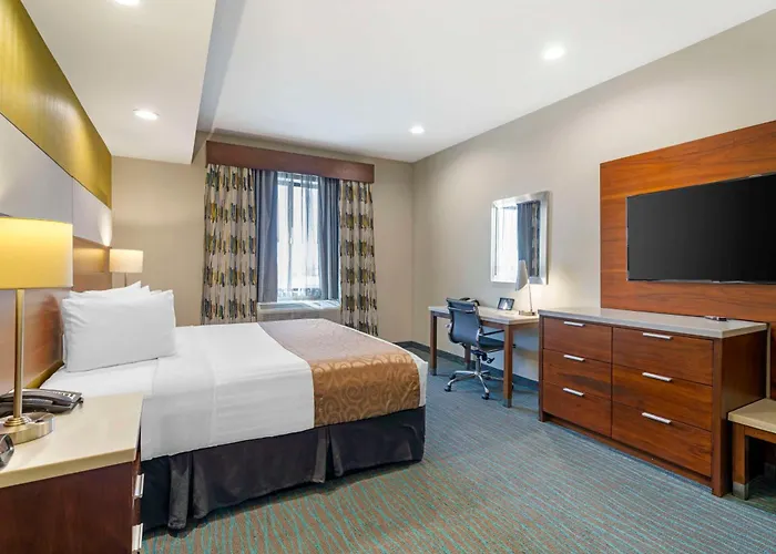 Best Western Plus Gardena-Los Angeles Inn & Suites