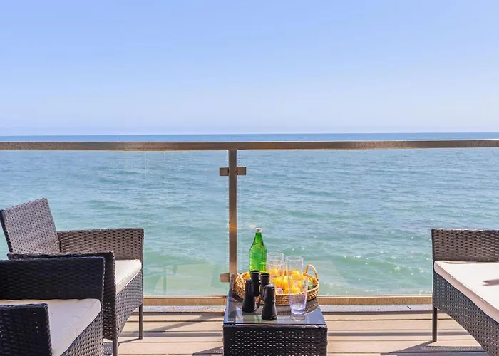 Pacific Coast Outlook By Avantstay